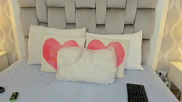 keiira foxxx online show from 02-26-26, 11:32