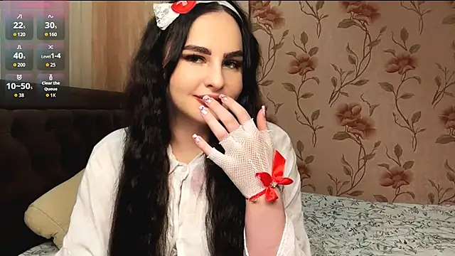 charmybae online show from 02-19-26, 04:04