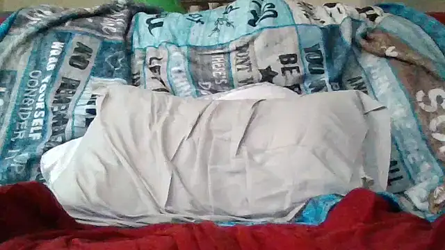 Snapshot of southeastindiann chatting on 02-19-26, 04:26 southeastindiann online show from 02-19-26, 04:26