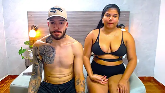 Paulina And Tayron online show from 02-12-26, 07:13