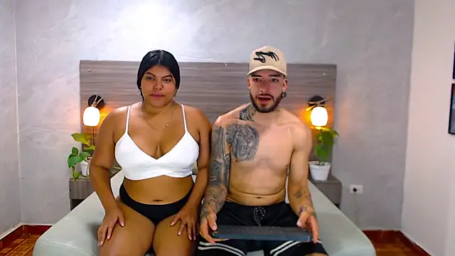 Paulina And Tayron online show from 02-13-26, 07:03