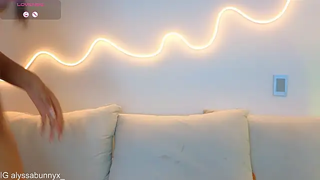 Alyssa bunnyx online show from 03-31-26, 04:47