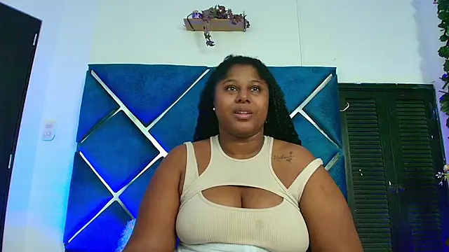 Snapshot of AlexaRousse4u chatting on 05-15-26, 11:03 AlexaRousse4u online show from 05-15-26, 11:03