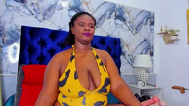 Snapshot of EBONY_SWEEET_ chatting on 05-16-26, 03:16 EBONY SWEEET online show from 05-16-26, 03:16