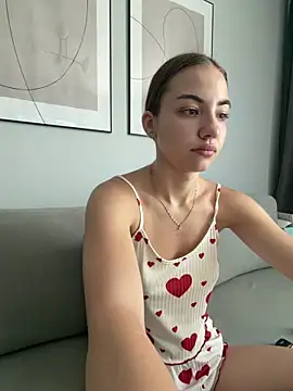  Patricia P online show from 06-18-26, 04:11