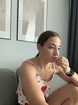  Patricia P online show from 07-08-26, 04:02