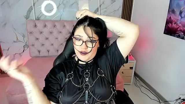 IvonyGarciia online show from 03-18-26, 07:48