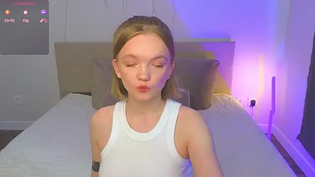 StellaBunny online show from 04-05-26, 11:06