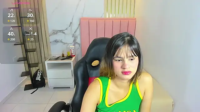 KAROLAGREY online show from 07-24-26, 12:56