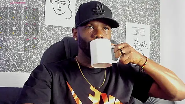 Mark Vega online show from 02-27-26, 02:45