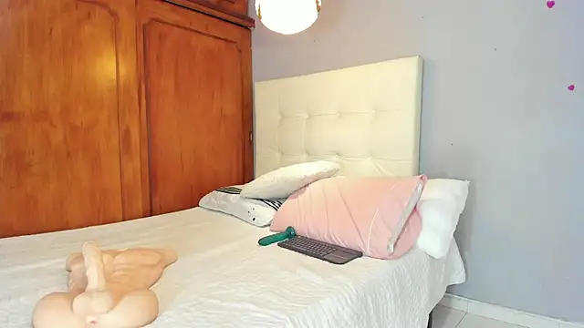 Britanny W online show from 03-15-26, 03:19