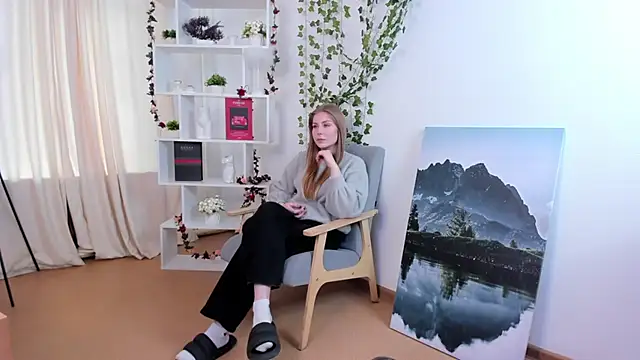 CharityKhamo online show from 02-12-26, 08:47