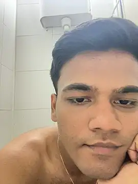 Snapshot of Dazzling_dude chatting on 02-28-26, 06:51 Dazzling dude online show from 02-28-26, 06:51