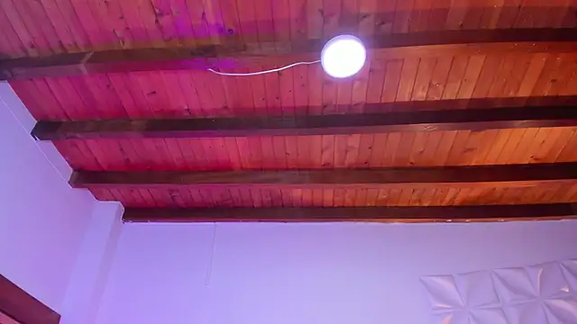 Snapshot of Miss_LunaVelvet chatting on 02-20-26, 11:56 Miss LunaVelvet online show from 02-20-26, 11:56