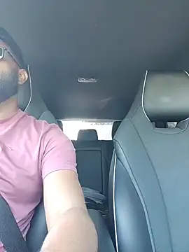 Snapshot of shineboy28 chatting on 02-22-26, 09:55 shineboy28 online show from 02-22-26, 09:55