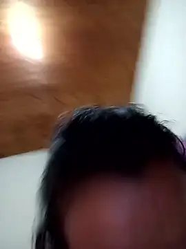 Snapshot of Max_and_anny chatting on 04-03-26, 03:24 Max and anny online show from 04-03-26, 03:24