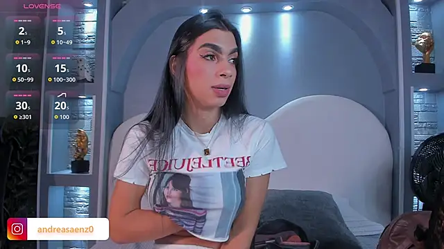 Snapshot of Sweet_Celeste06 chatting on 04-24-26, 08:00 Sweet Celeste06 online show from 04-24-26, 08:00