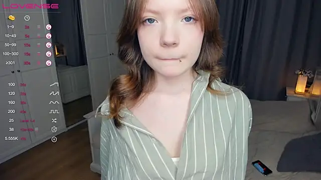 LavenderMitten online show from 03-29-26, 05:53