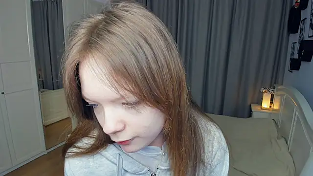 LavenderMitten online show from 03-12-26, 05:34