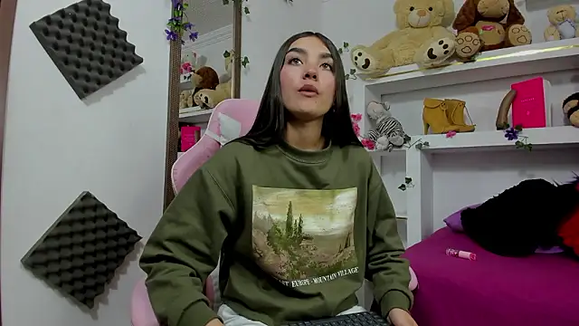 Mayli rose online show from 02-25-26, 08:08