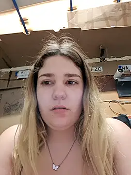 Dulcexpecado online show from 04-13-26, 06:23