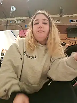 Dulcexpecado online show from 03-12-26, 02:54