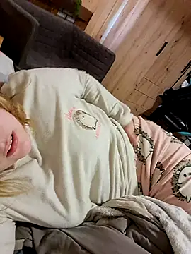 Dulcexpecado online show from 03-20-26, 09:27