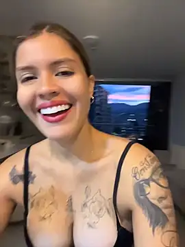 GabrielaS  online show from 04-22-26, 11:22