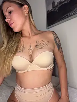 GabrielaS  online show from 04-14-26, 10:04