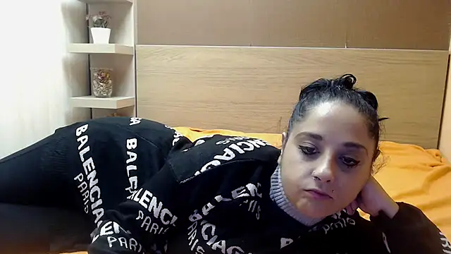 Snapshot of PinkyTwerkyX chatting on 02-02-25, 12:24 PinkyTwerkyX online show from 02-02-25, 12:24