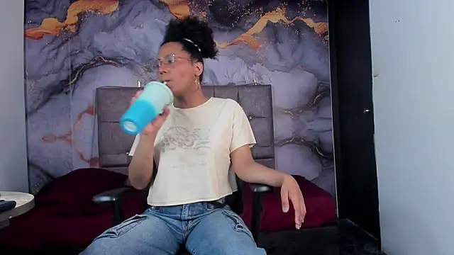 CataleyaMoon  online show from 02-11-26, 07:14