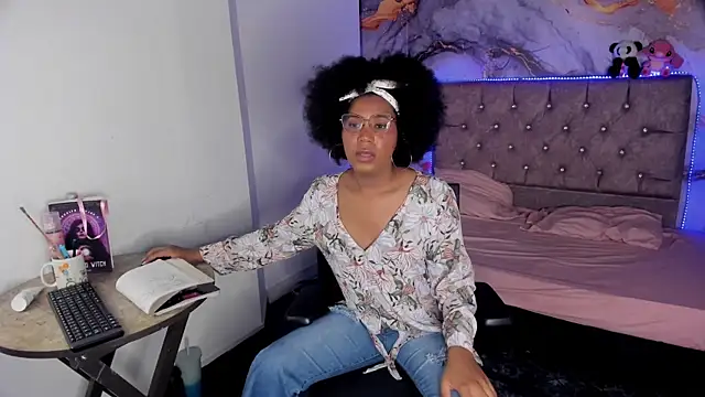 CataleyaMoon  online show from 04-13-26, 08:13