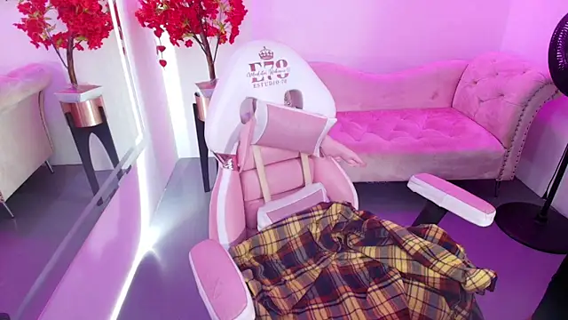 Kathy dolce online show from 02-20-26, 06:26