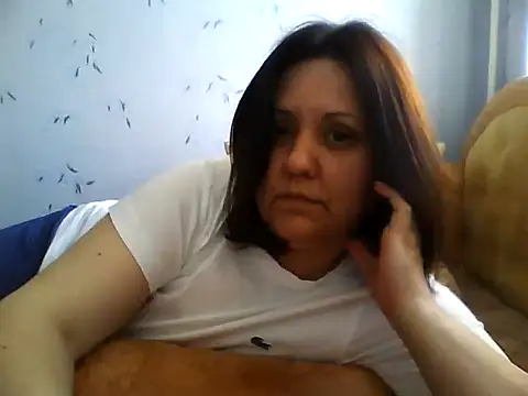 LockyCharm111 online show from 05-04-26, 03:15