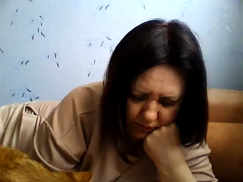 LockyCharm111 online show from 04-05-26, 05:03