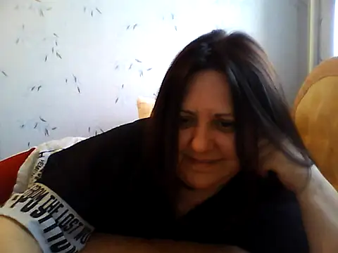 LockyCharm111 online show from 05-05-26, 05:05