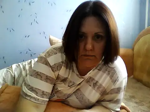 LockyCharm111 online show from 07-20-26, 10:00