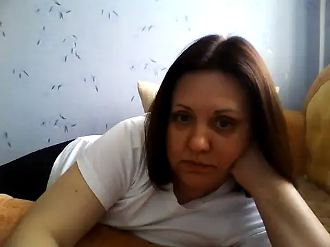 LockyCharm111 online show from 05-08-26, 08:29
