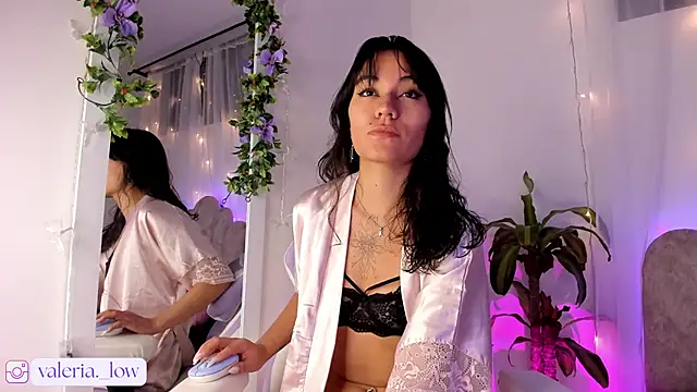 Nahialov online show from 03-22-26, 01:42