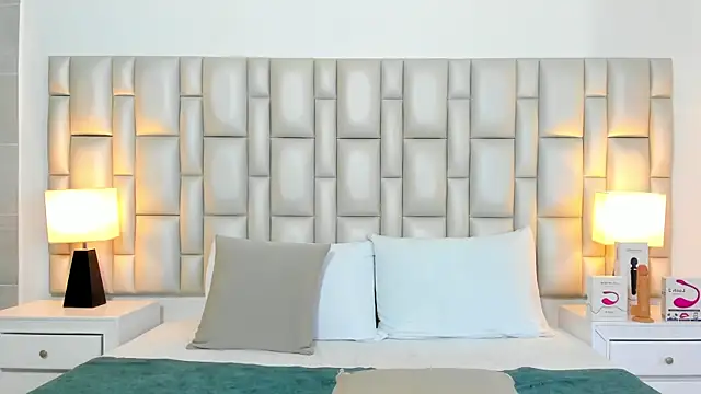 paola katy dicks online show from 01-07-26, 07:41