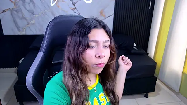 Sophie19   online show from 02-22-26, 12:51