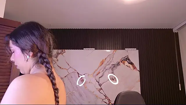 Snapshot of Sophie19__ chatting on 03-10-26, 11:36 Sophie19 online show from 03-10-26, 11:36