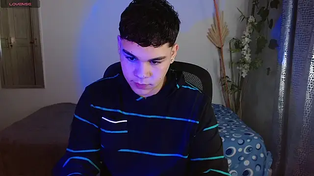 eithan jonnes online show from 03-20-26, 01:34