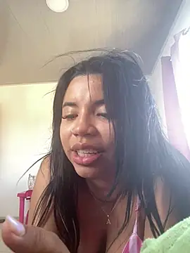 Snapshot of Lucy_strong1 chatting on 03-01-26, 08:31 Lucy strong1 online show from 03-01-26, 08:31