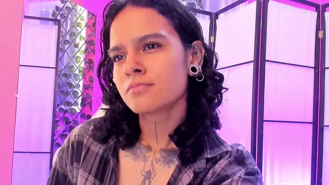 Julianne 7 online show from 02-11-26, 08:20