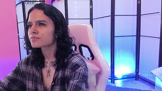 Julianne 7 online show from 02-16-26, 07:34