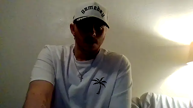 Tallhungandcloudy online show from 03-08-26, 02:04