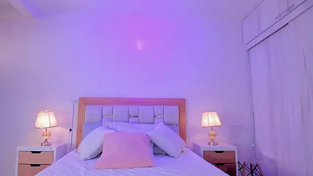 Bunny Blush1 online show from 02-18-26, 07:10