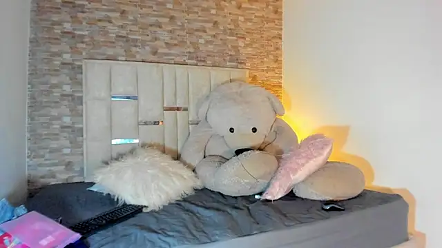 sexy girlts online show from 03-05-26, 11:32