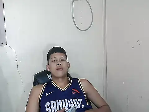 Snapshot of UrAsian_Turjak chatting on 05-03-26, 03:15 UrAsian Turjak online show from 05-03-26, 03:15